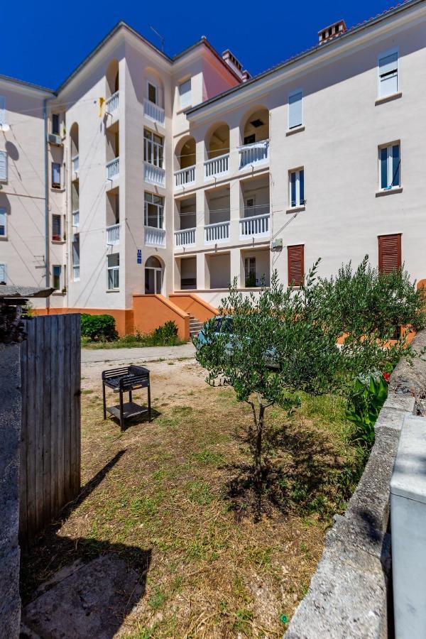 Vale Apartment With Balcony Zadar Ngoại thất bức ảnh