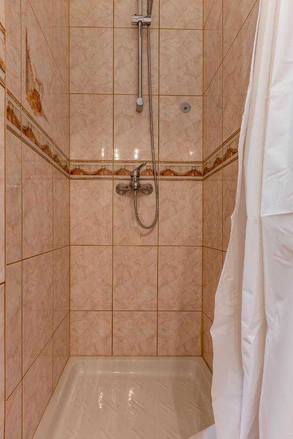 Vale Apartment With Balcony Zadar Ngoại thất bức ảnh